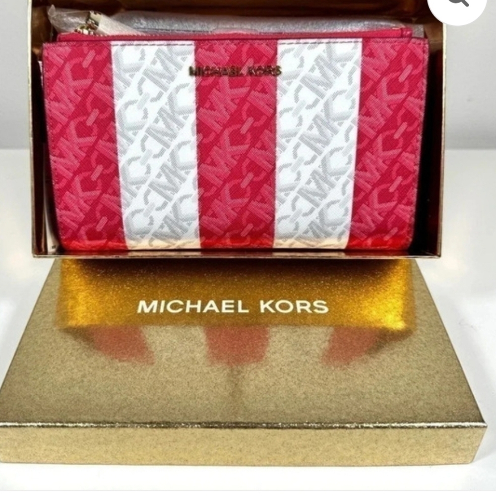 Michael Kors Jet Set Double Zip Wristlet